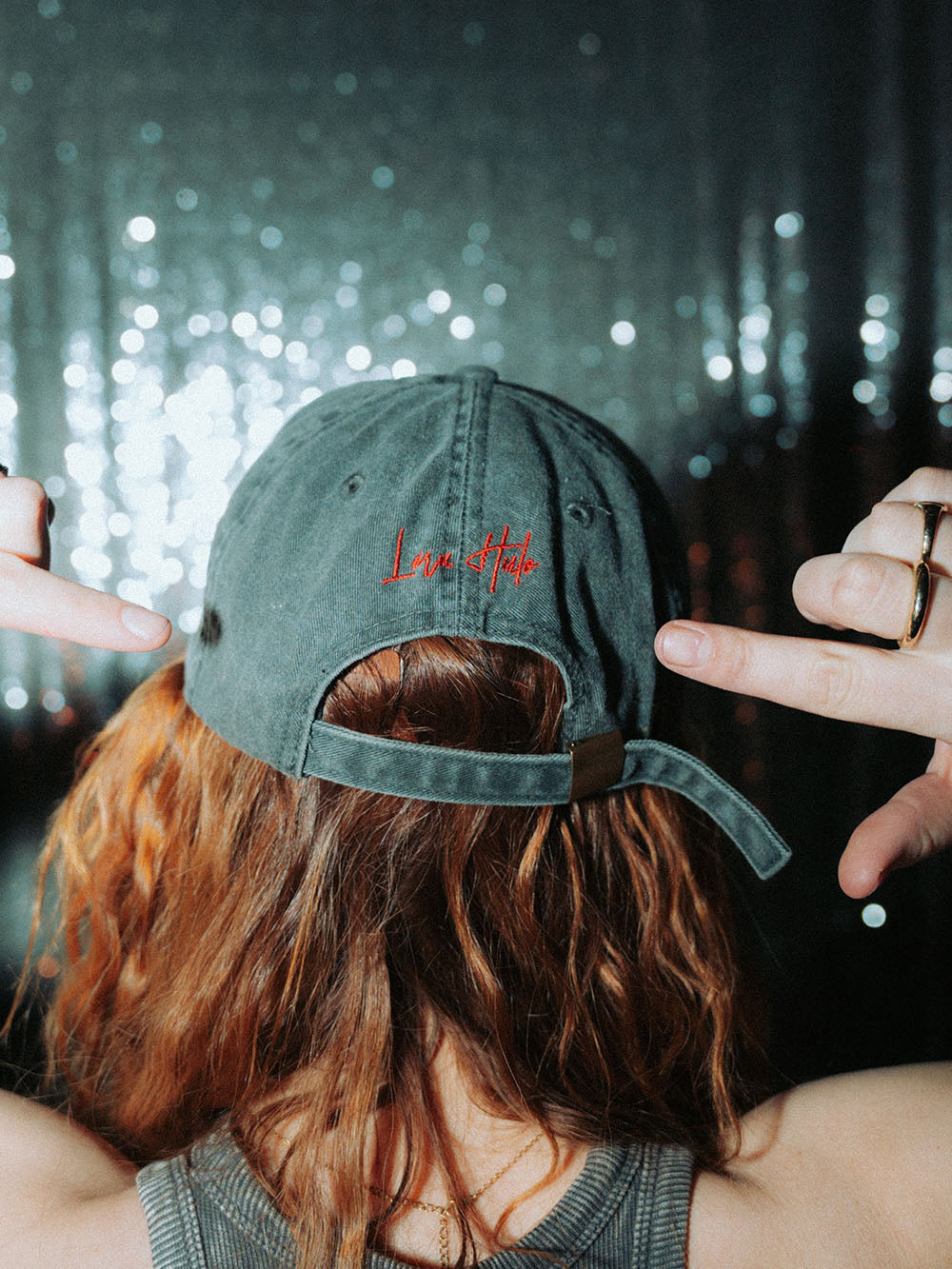 Lara Hulo · Kontrolle Verloren Cap